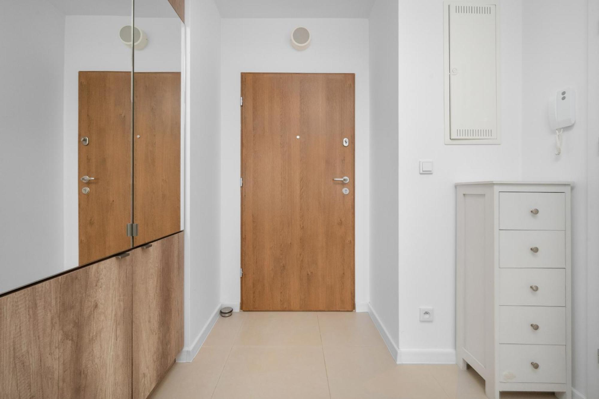 Klasyczny Apartament Z Balkonem We Wroclawiu By Noclegi Renters Eksteriør billede