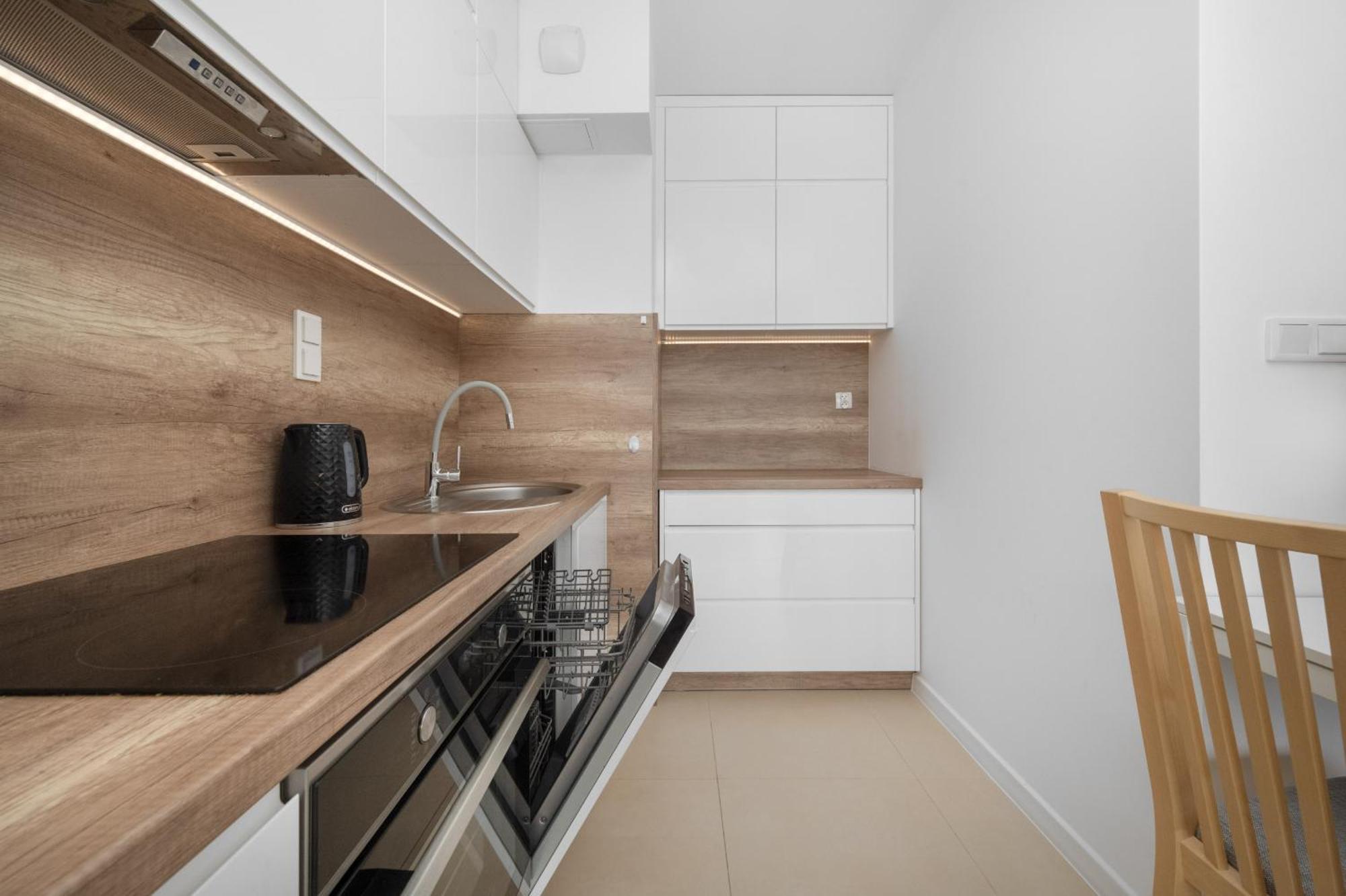 Klasyczny Apartament Z Balkonem We Wroclawiu By Noclegi Renters Eksteriør billede